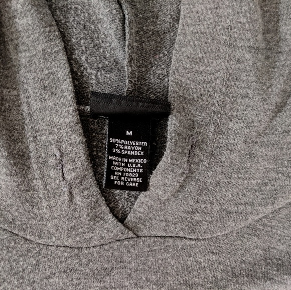 Hooded long sleeve shirt. - Picture 8 of 8